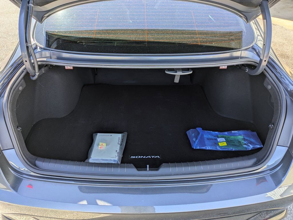 Used 2022 Hyundai Sonata SEL w/ Cargo Package image 29