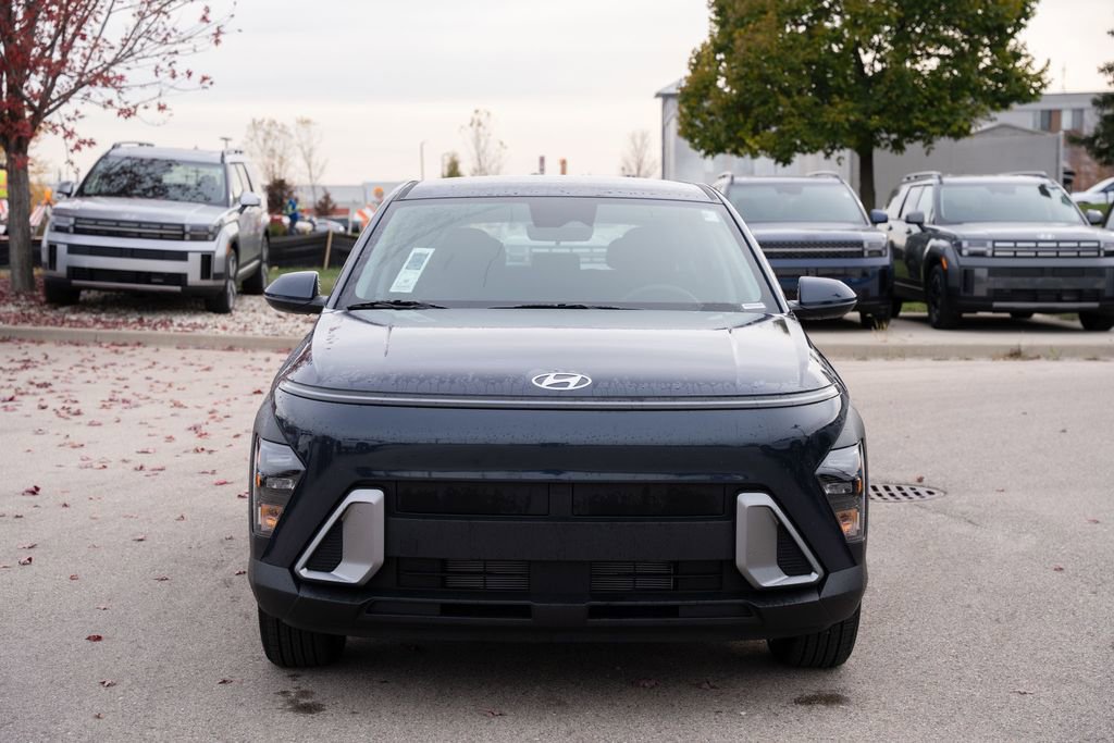 New 2026 Hyundai Kona SE image 2