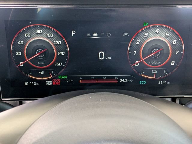 Used 2025 Hyundai Elantra SEL image 17