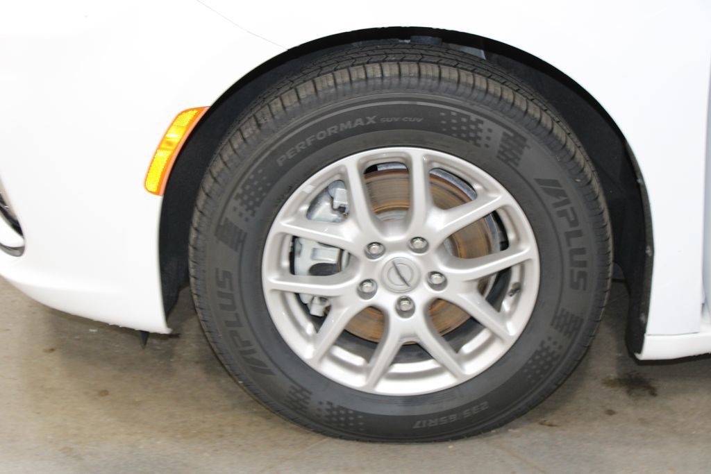 Used 2024 Chrysler Pacifica Touring-L FWD image 56