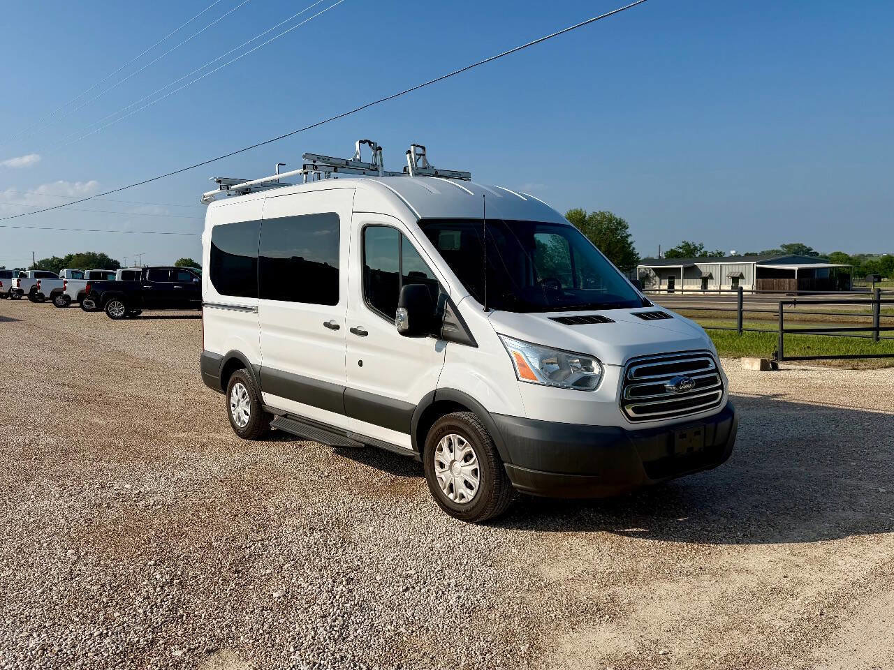 Used 2017 Ford Transit 150 XLT RWD image 2