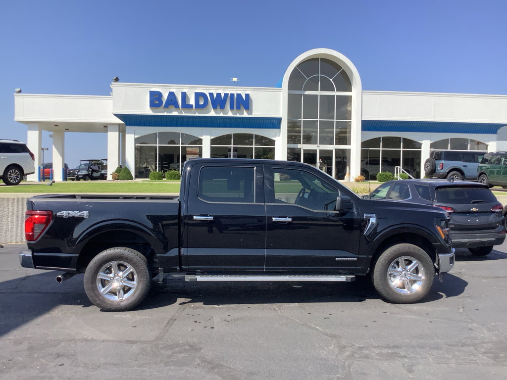 Used 2024 Ford F150 XLT w/ Mobile Office Package image 8