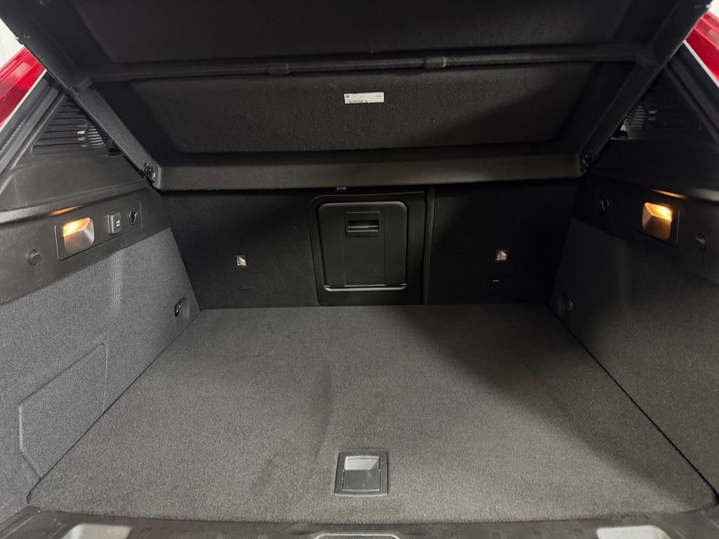 Used 2025 Alfa Romeo Tonale Veloce w/ Premium Package image 29