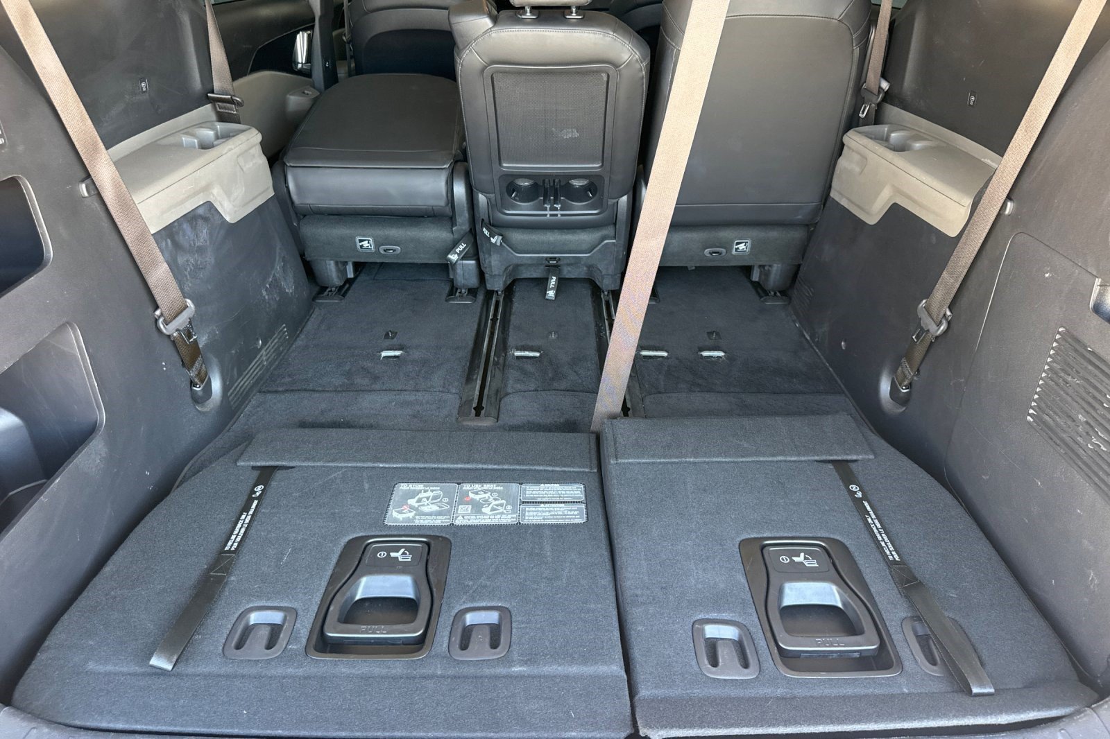 Used 2026 Kia Carnival FWD image 25