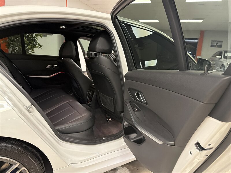Used 2020 BMW M340i w/ Parking Assistance Package RWD image 40