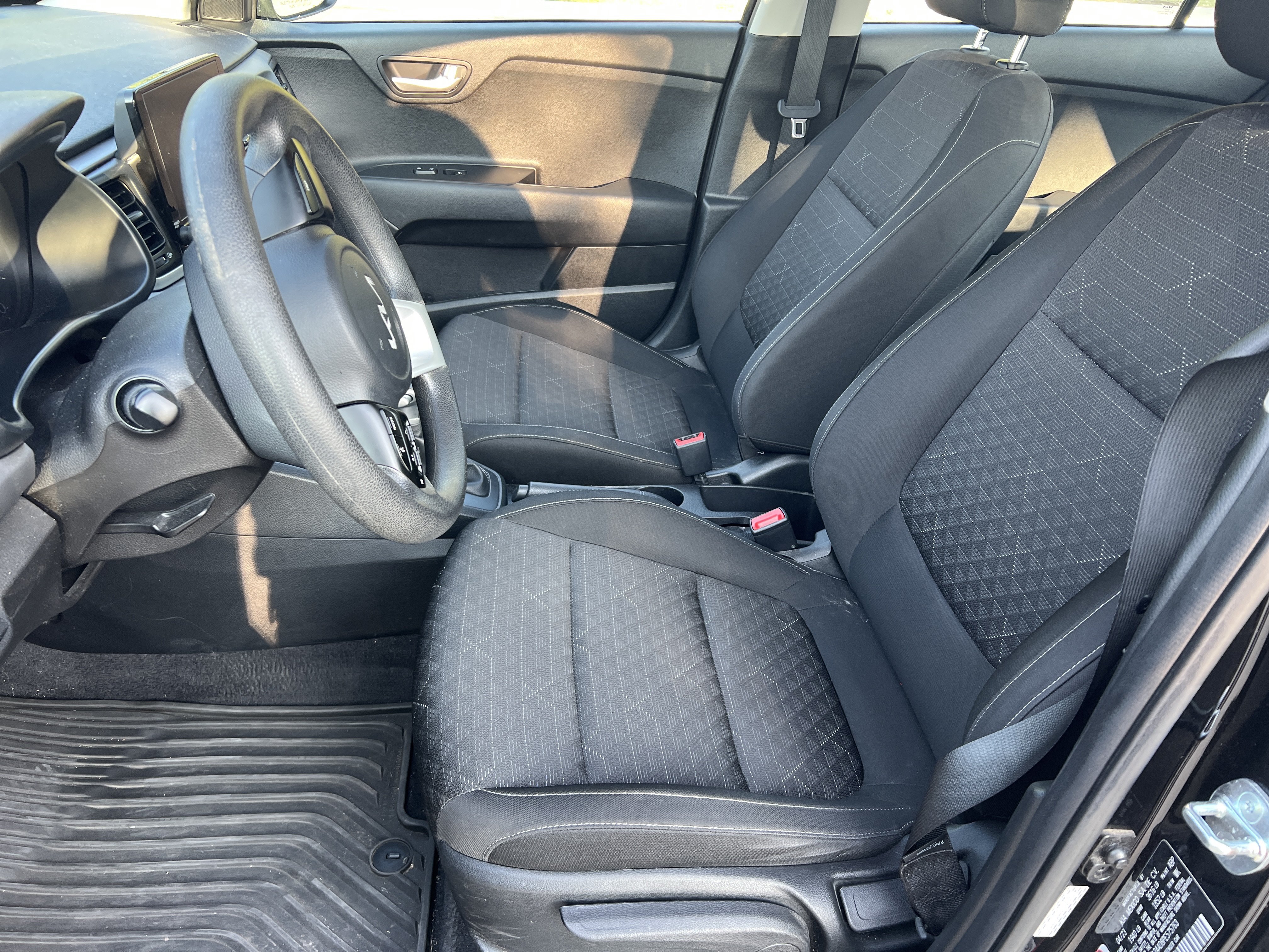 Used 2023 Kia Rio LX FWD image 11