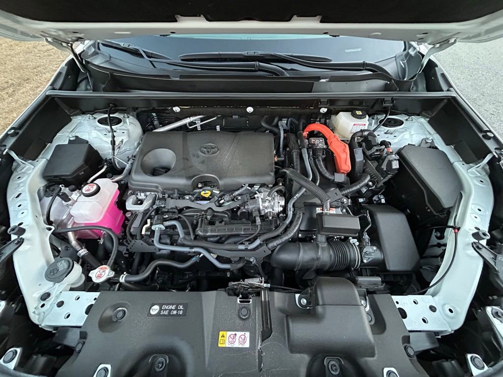 Certified 2025 Toyota RAV4 XSE image 18