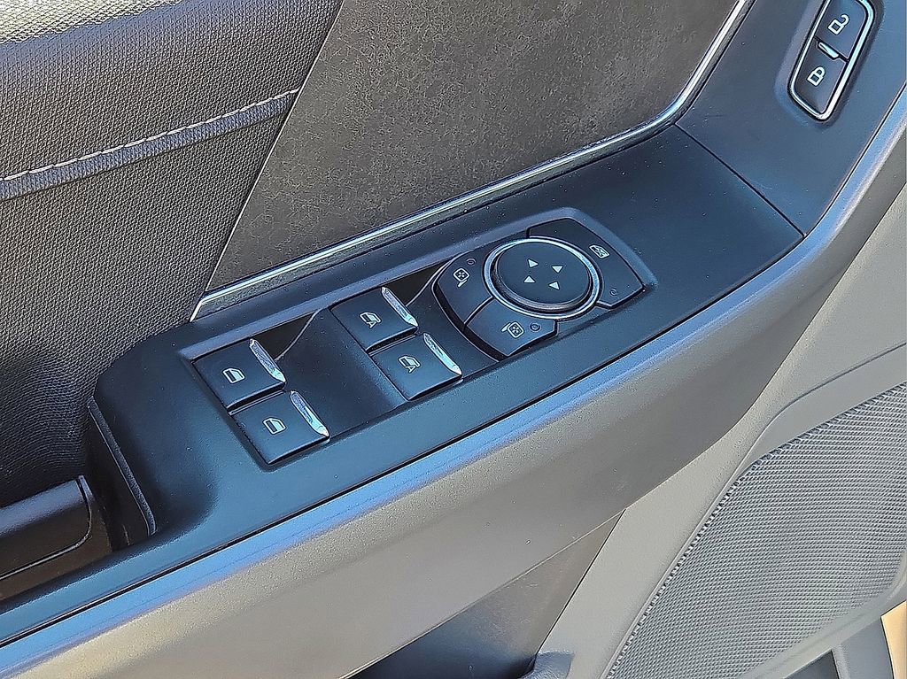 Used 2025 Ford F150 XLT w/ Equipment Group 301A Standard image 22