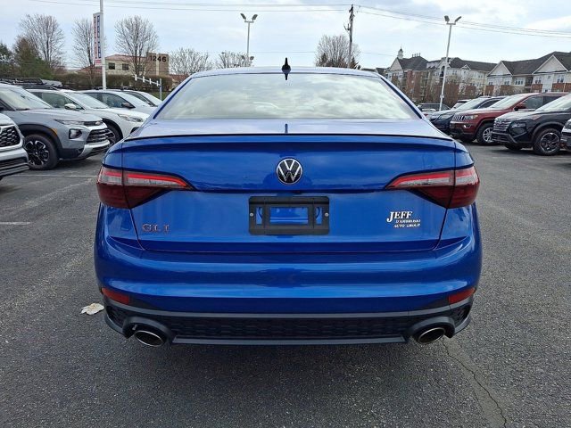 Certified 2024 Volkswagen Jetta GLI 40th Anniversary Edition image 5