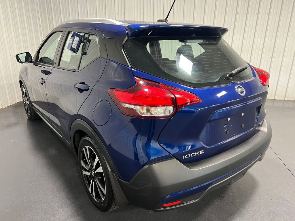 Used 2018 Nissan Kicks SR image 15