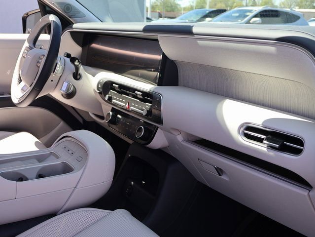 Used 2026 Hyundai Palisade Calligraphy image 5