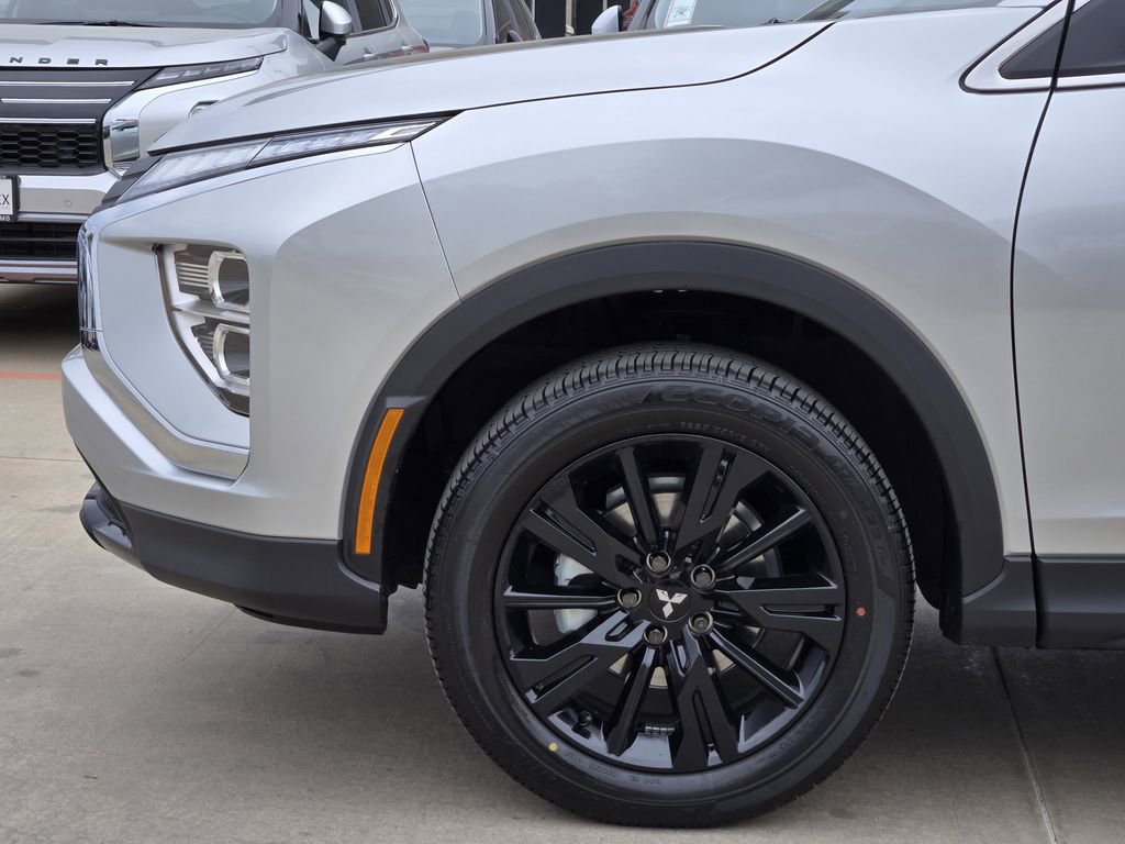 New 2026 Mitsubishi Eclipse Cross Black Edition image 5