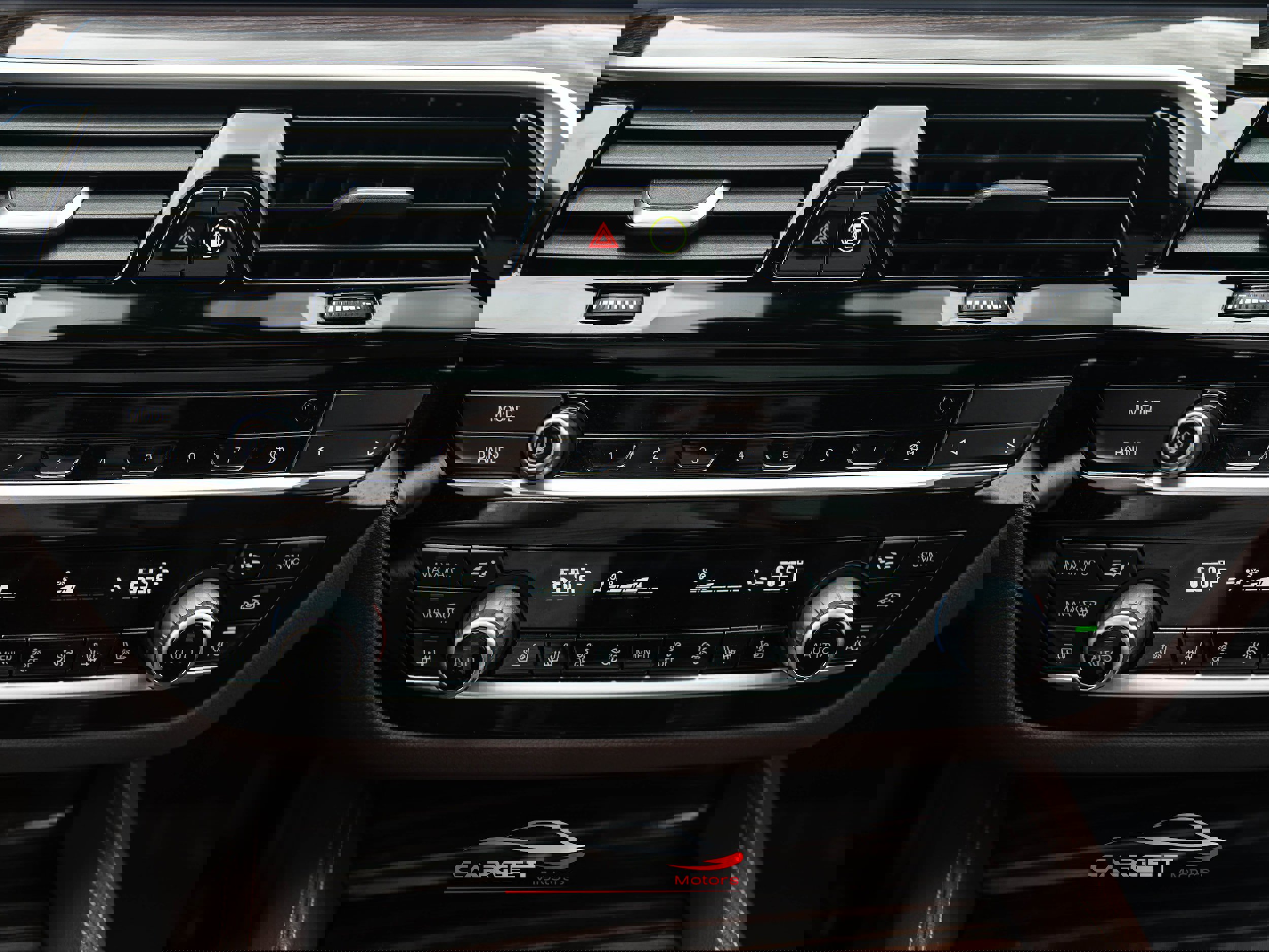 Used 2021 BMW M550i xDrive w/ Premium Package image 34