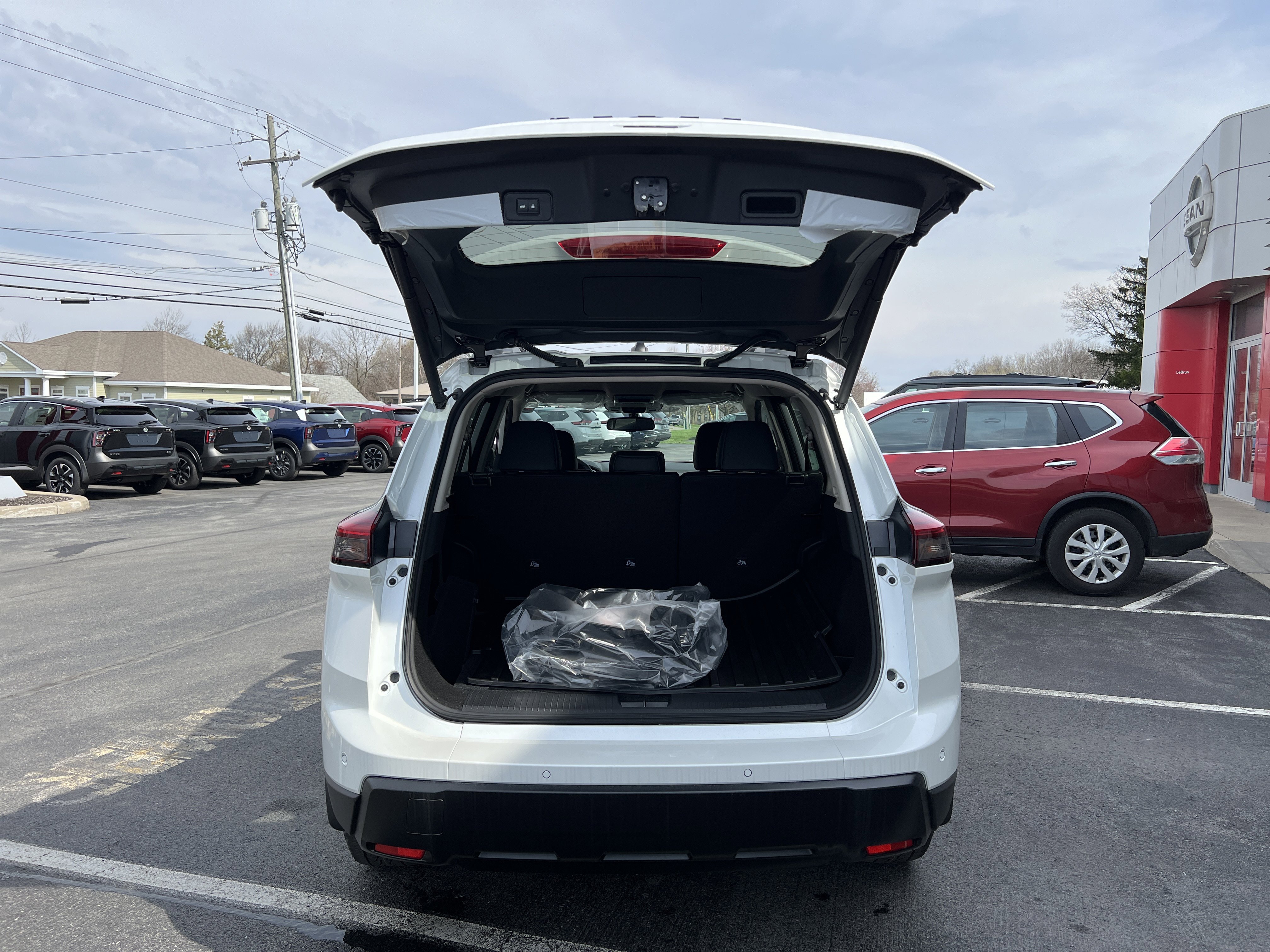 New 2026 Nissan Rogue SV w/ Rock Creek Premium Package AWD/4WD image 5
