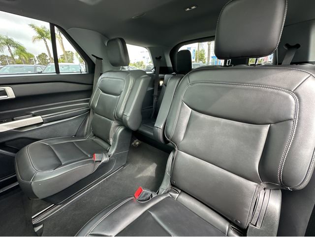 Used 2023 Ford Explorer XLT w/ Equipment Group 202A image 17
