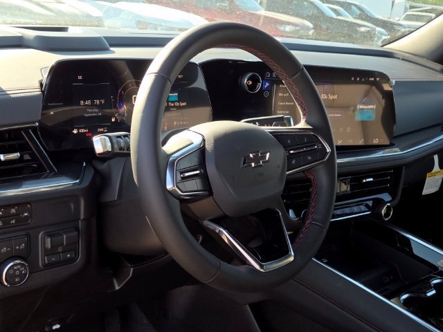 New 2026 Chevrolet Suburban RST w/ RST Capability Package AWD/4WD image 11