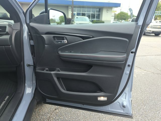 Certified 2023 Honda Ridgeline Black Edition image 33