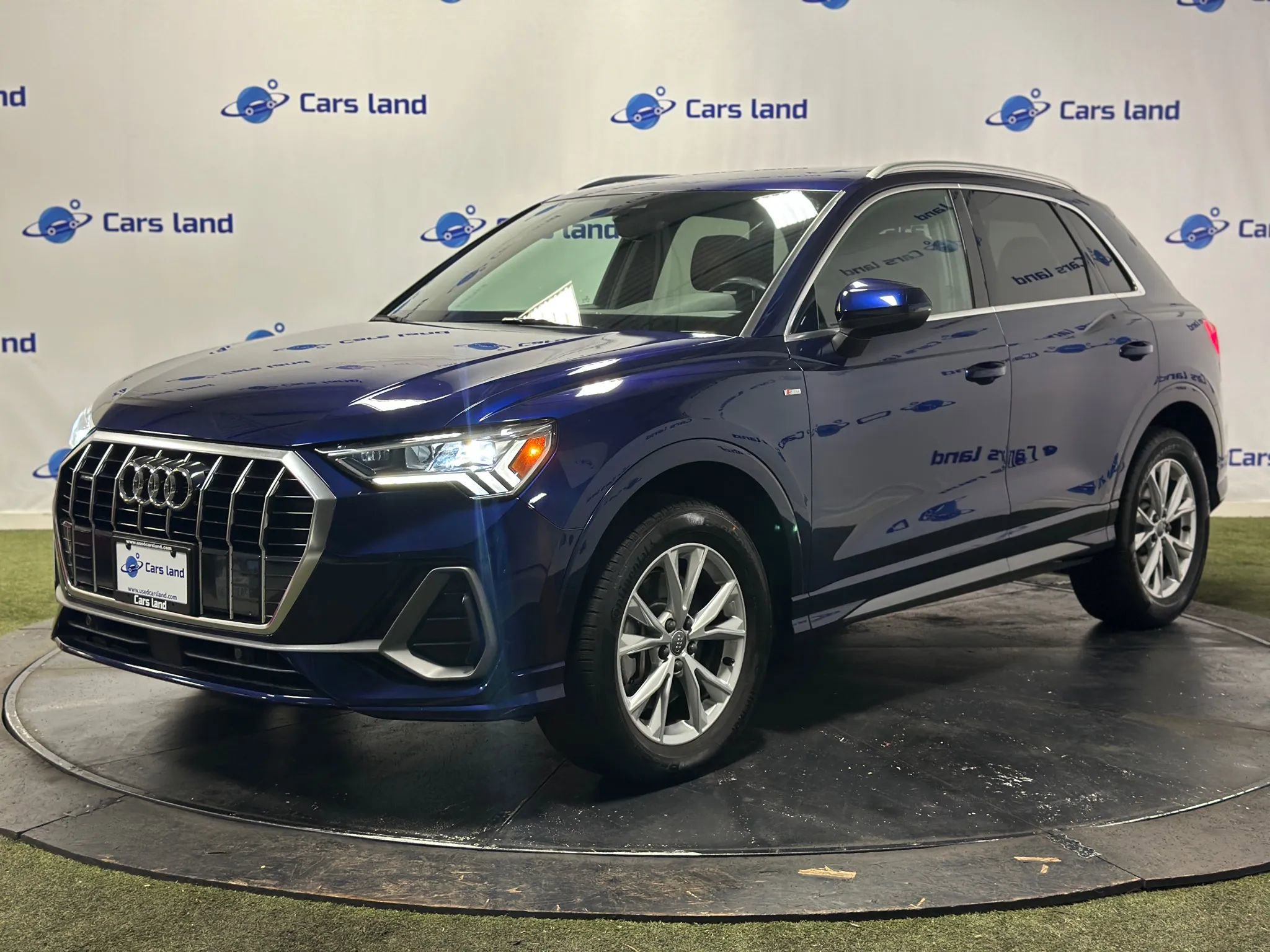 Used 2021 Audi Q3 2.0T Premium Plus w/ Premium Plus Package image 6