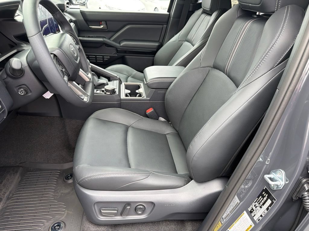 New 2026 Toyota 4Runner Limited AWD/4WD image 21