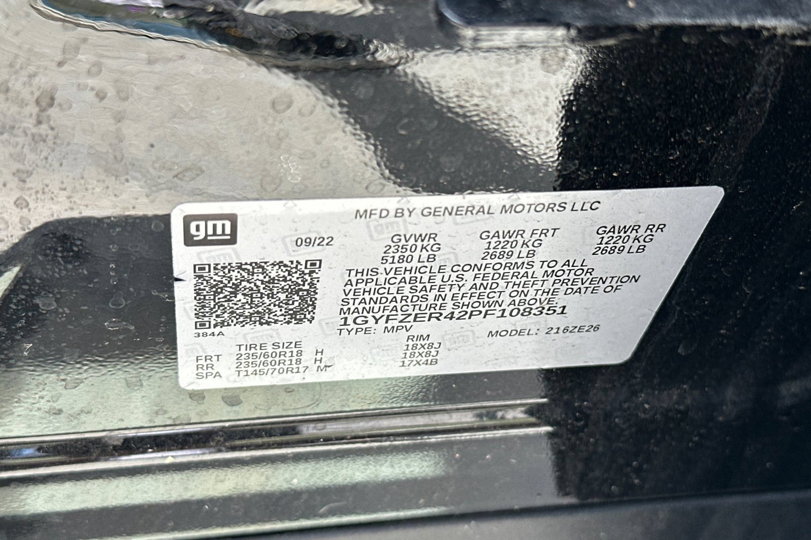Certified 2023 Cadillac XT4 Sport w/ Cold Weather Package FWD image 40