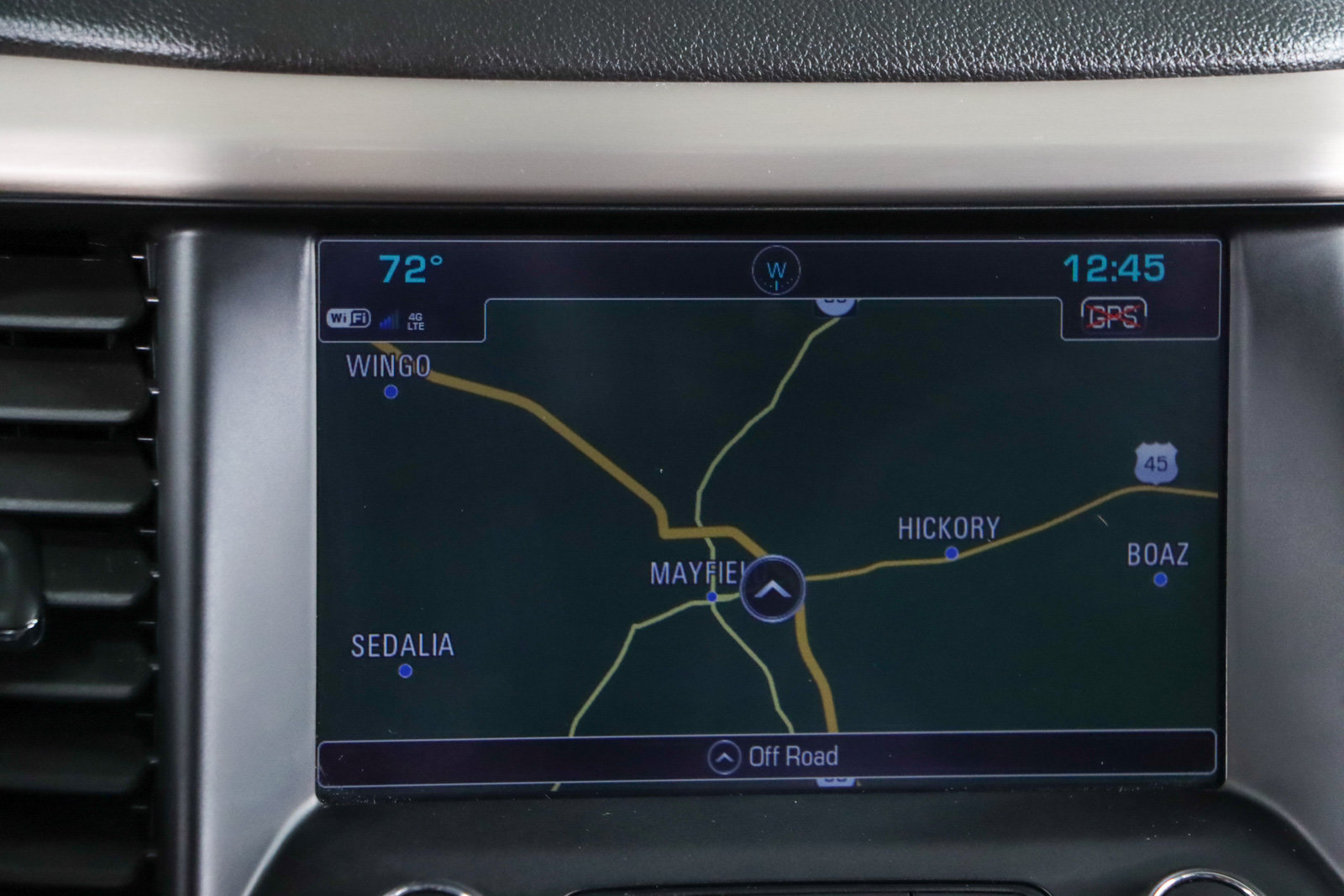 Used 2019 GMC Acadia Denali w/ Technology Package AWD/4WD image 18