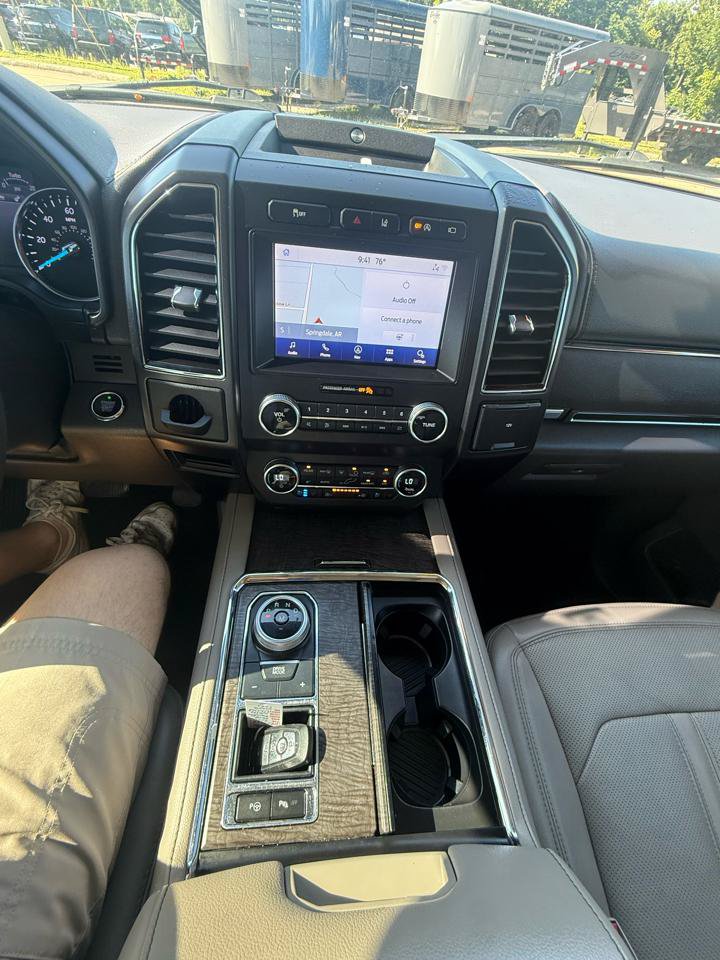 Used 2021 Ford Expedition Limited RWD image 20