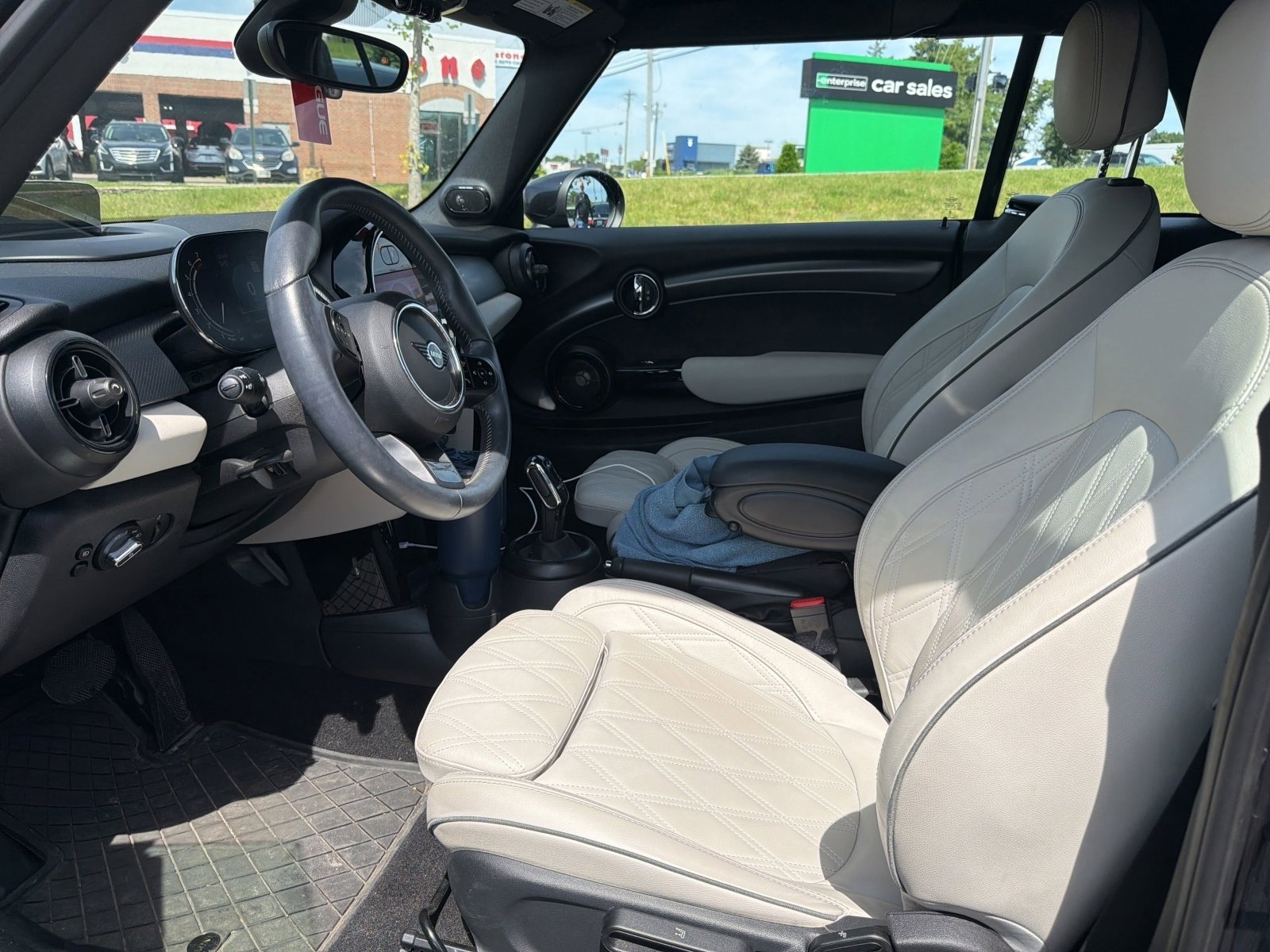 Used 2024 MINI Cooper S FWD image 21