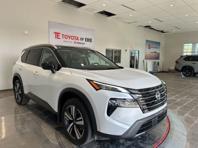 Used 2024 Nissan Rogue SL