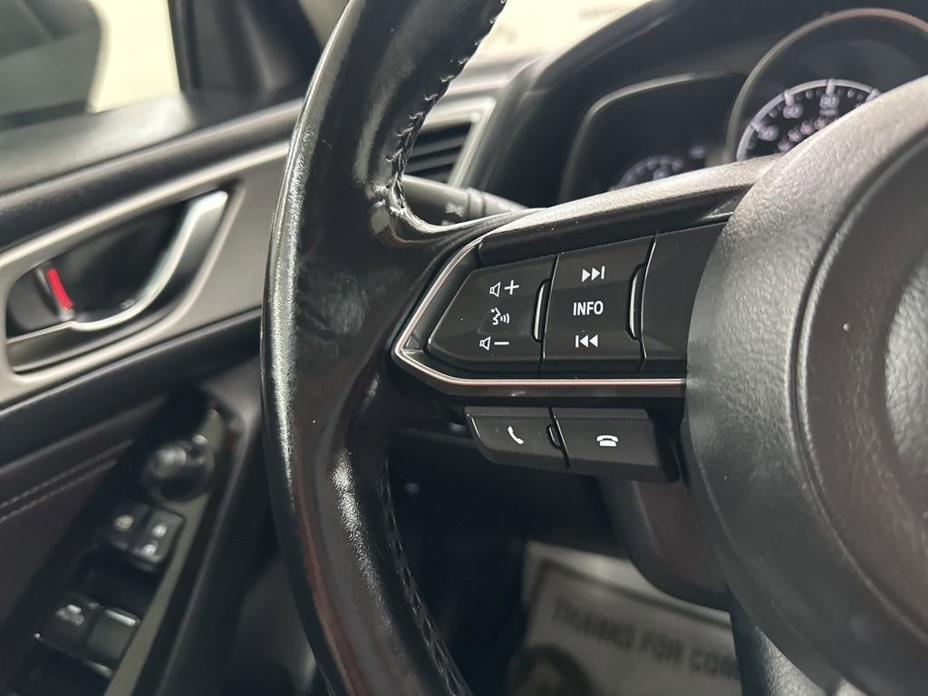 Used 2017 MAZDA MAZDA3 Touring image 35