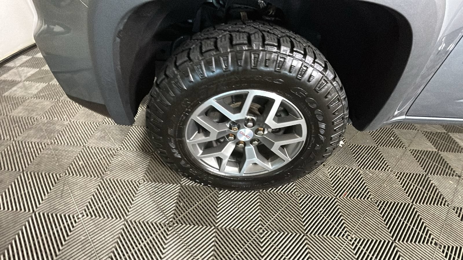 Used 2021 GMC Canyon AT4 w/ Trailering Package AWD/4WD image 10