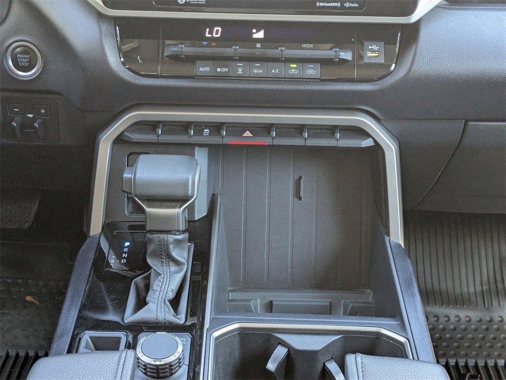 Used 2022 Toyota Tundra SR5 w/ SR5 Convenience Package image 18