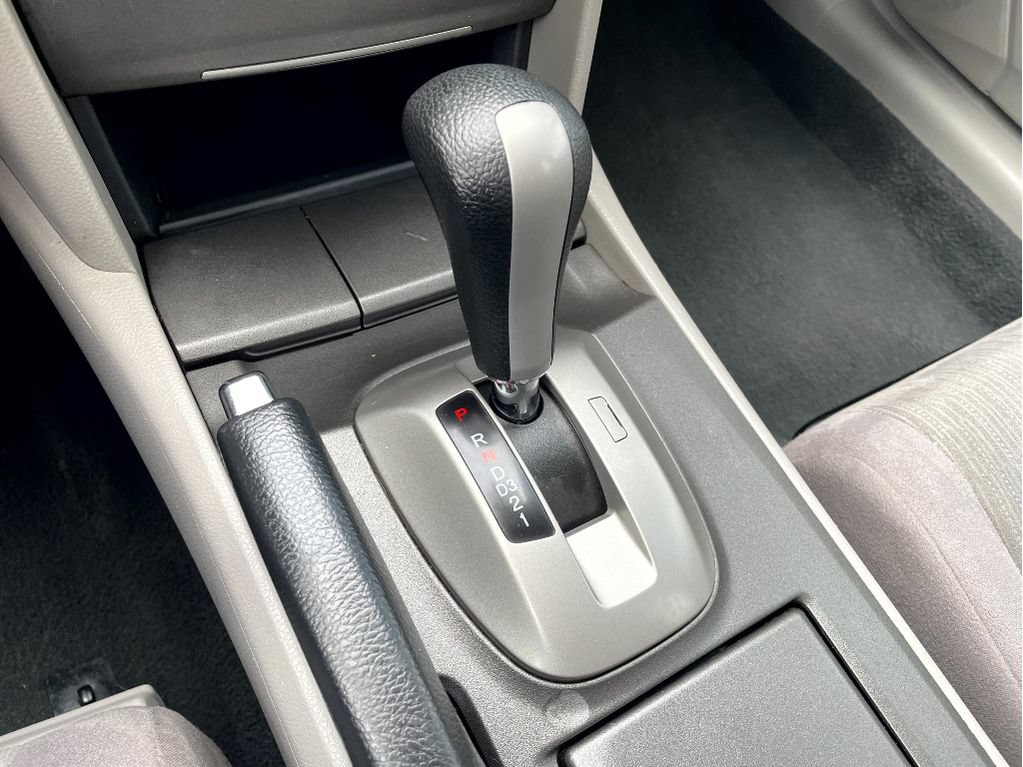Used 2012 Honda Accord LX image 16