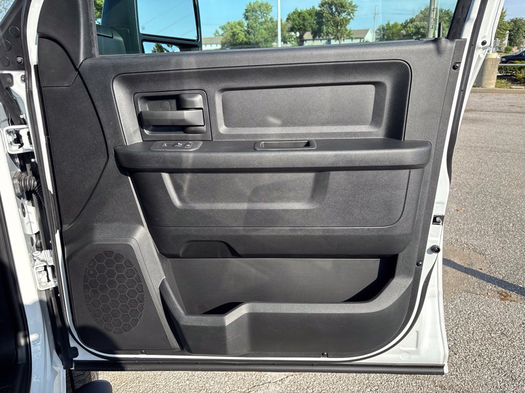New 2027 RAM 3500 Tradesman AWD/4WD image 27