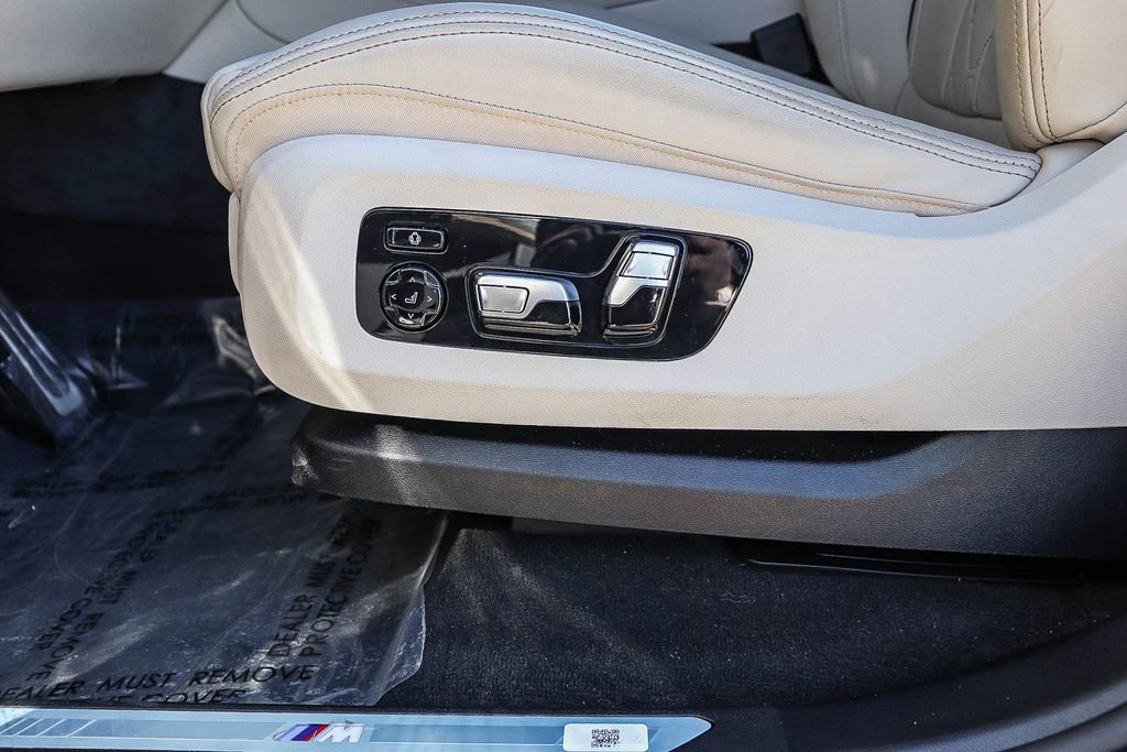 Used 2026 BMW X5 xDrive50e w/ M Sport Package image 20