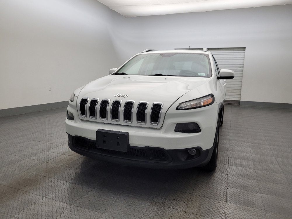 Used 2017 Jeep Cherokee Latitude w/ Comfort/Convenience Group image 15