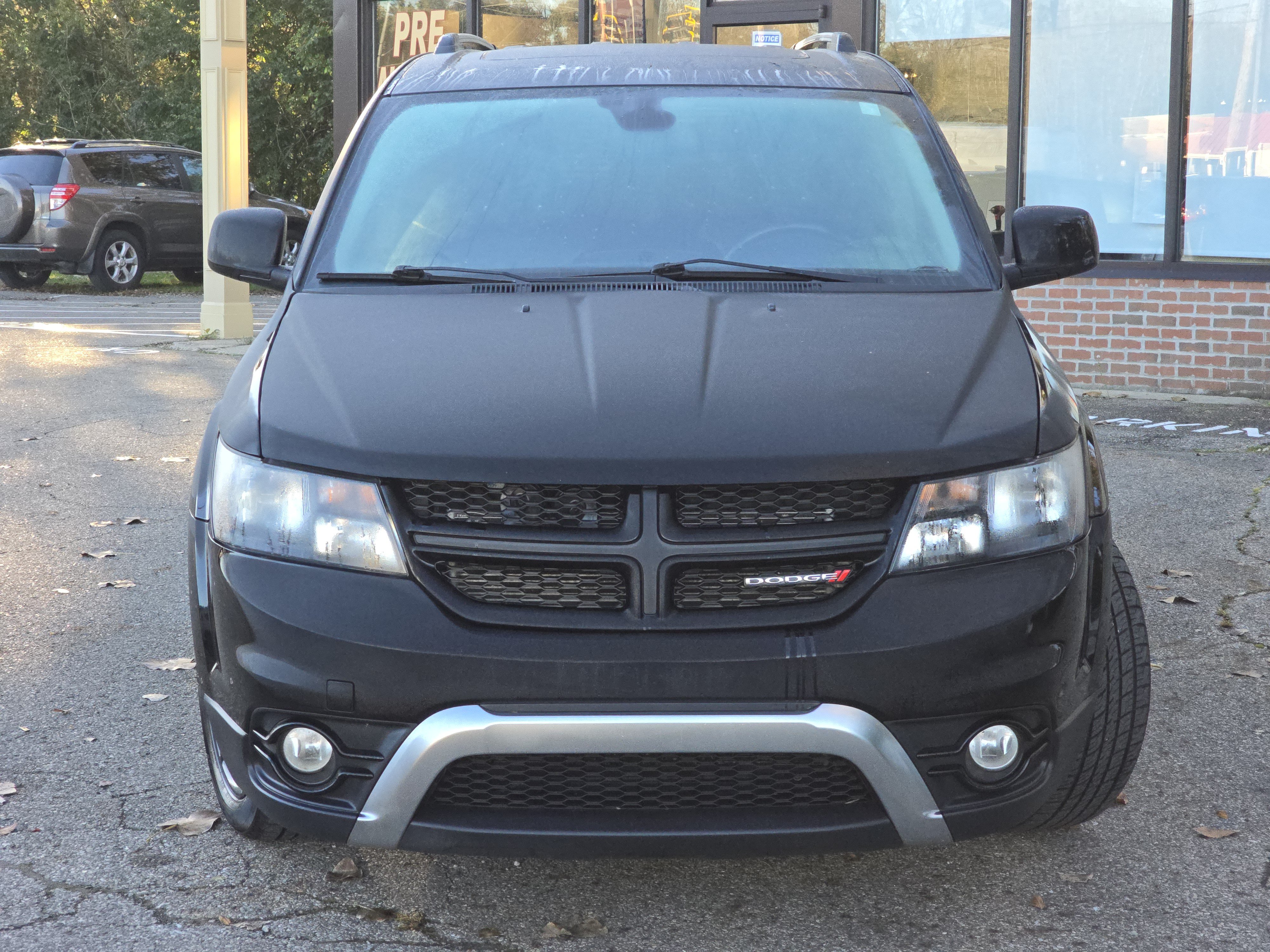 Used 2020 Dodge Journey Crossroad w/ Popular Equipment Group FWD image 2