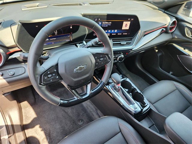 Used 2024 Chevrolet Trax RS w/ Driver Confidence Package image 8