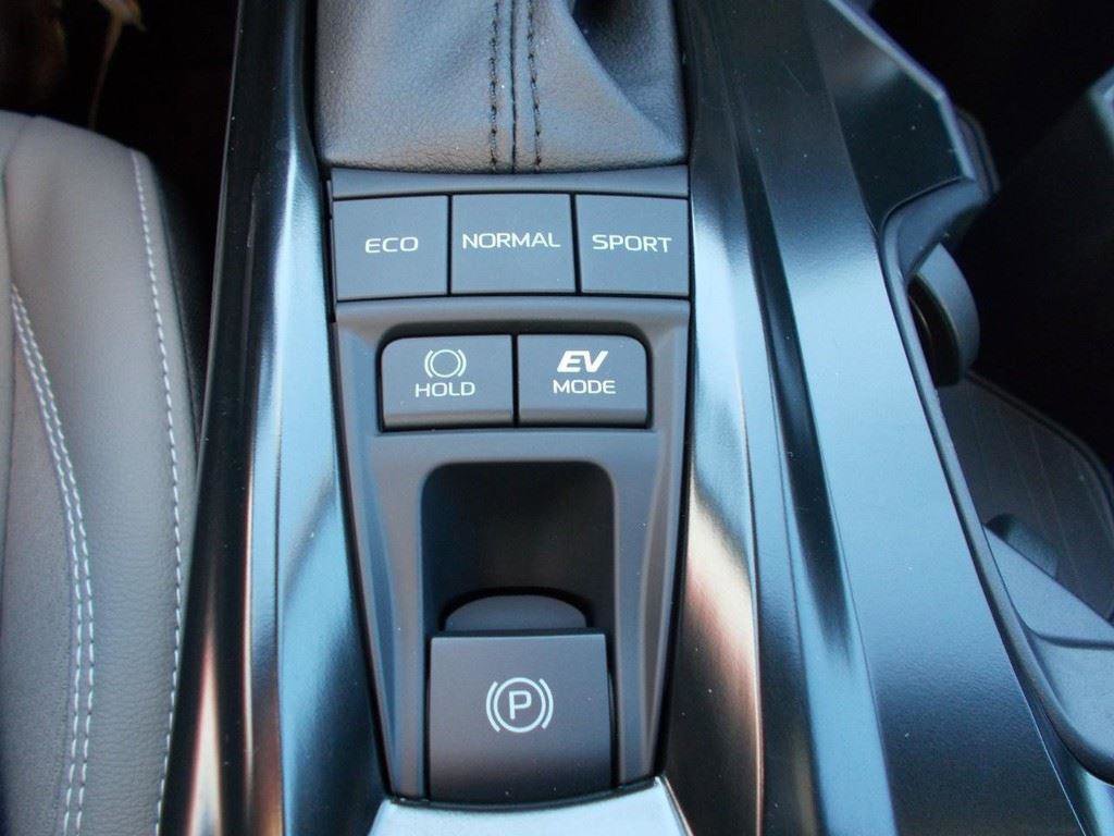 Used 2026 Toyota Camry SE w/ Convenience Package image 21