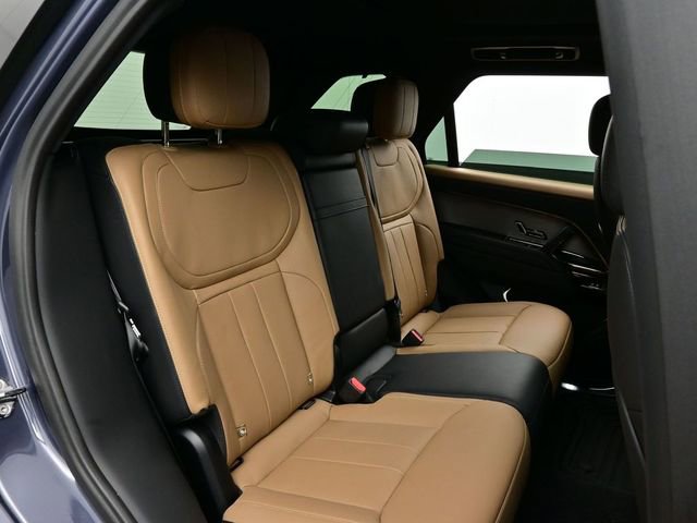 Used 2025 Land Rover Range Rover Sport Dynamic SE image 16