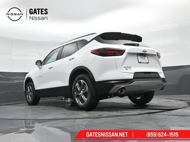 Used 2024 Chevrolet Blazer LT w/ Convenience Package FWD image 43