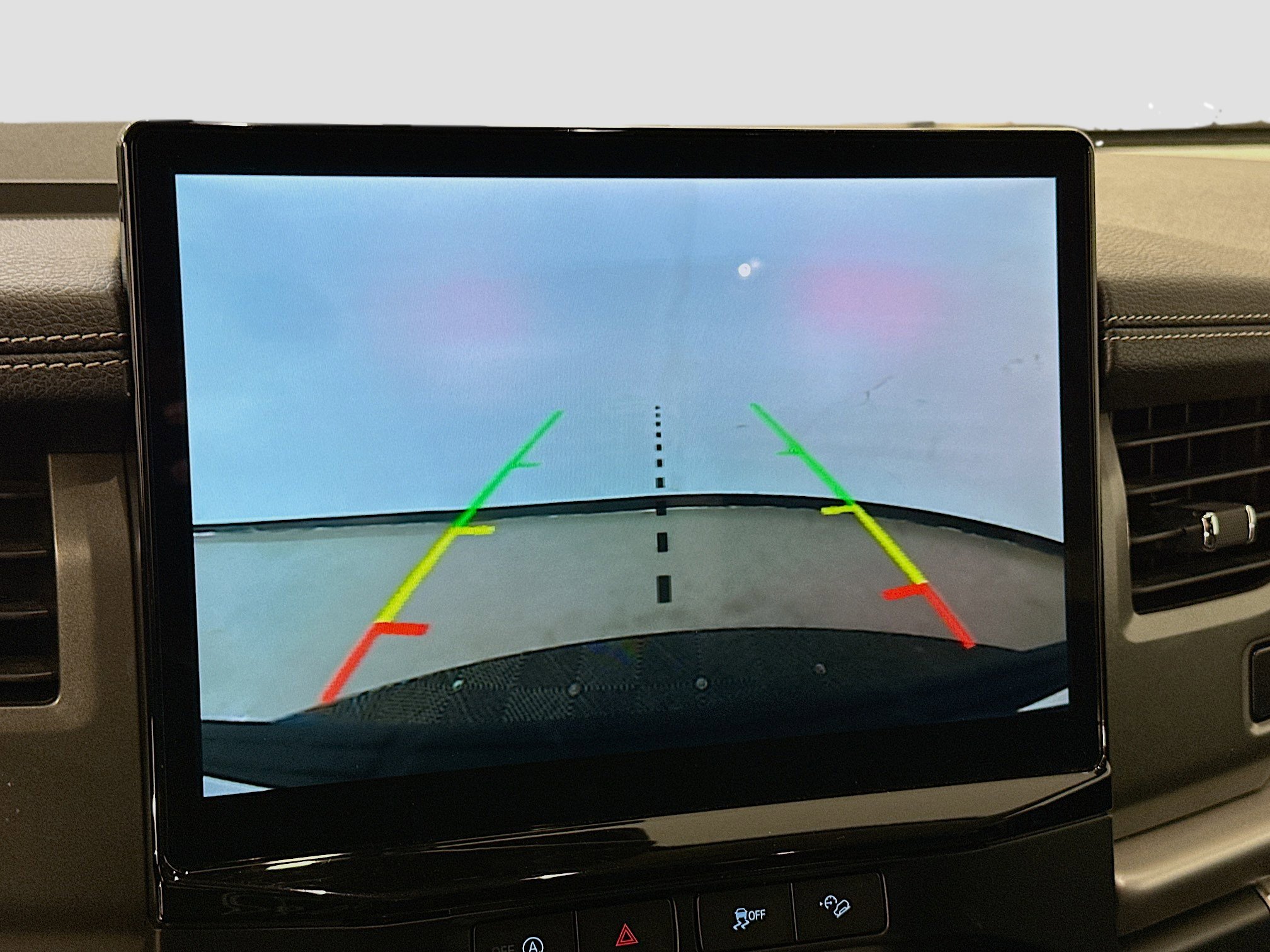 Used 2024 Ford Expedition XLT image 23