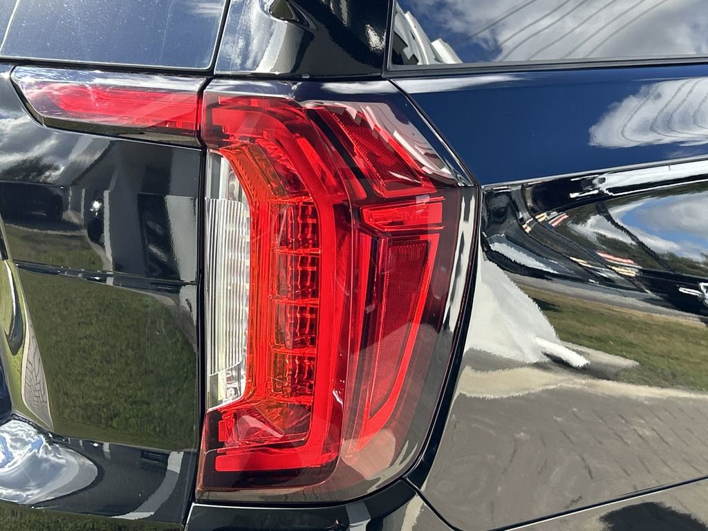 Certified 2024 GMC Yukon XL AT4 w/ Technology Package image 9