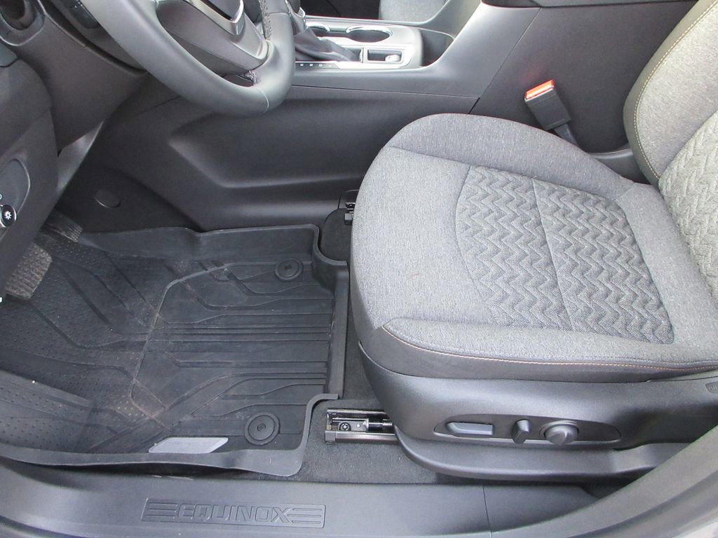 Used 2024 Chevrolet Equinox LT w/ LPO, Floor Liner Package image 21