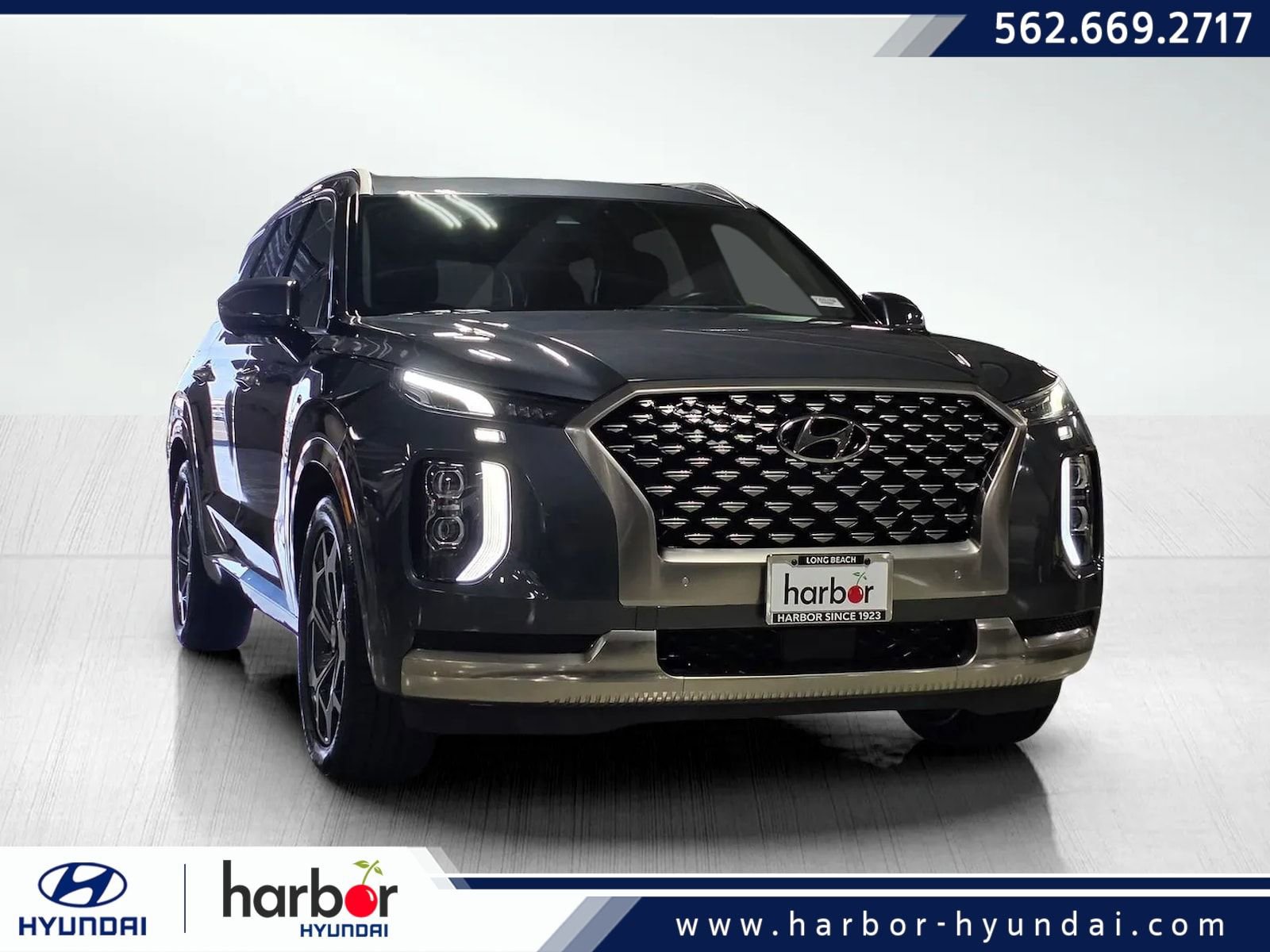 Used 2022 Hyundai Palisade Calligraphy w/ Cargo Package image 1