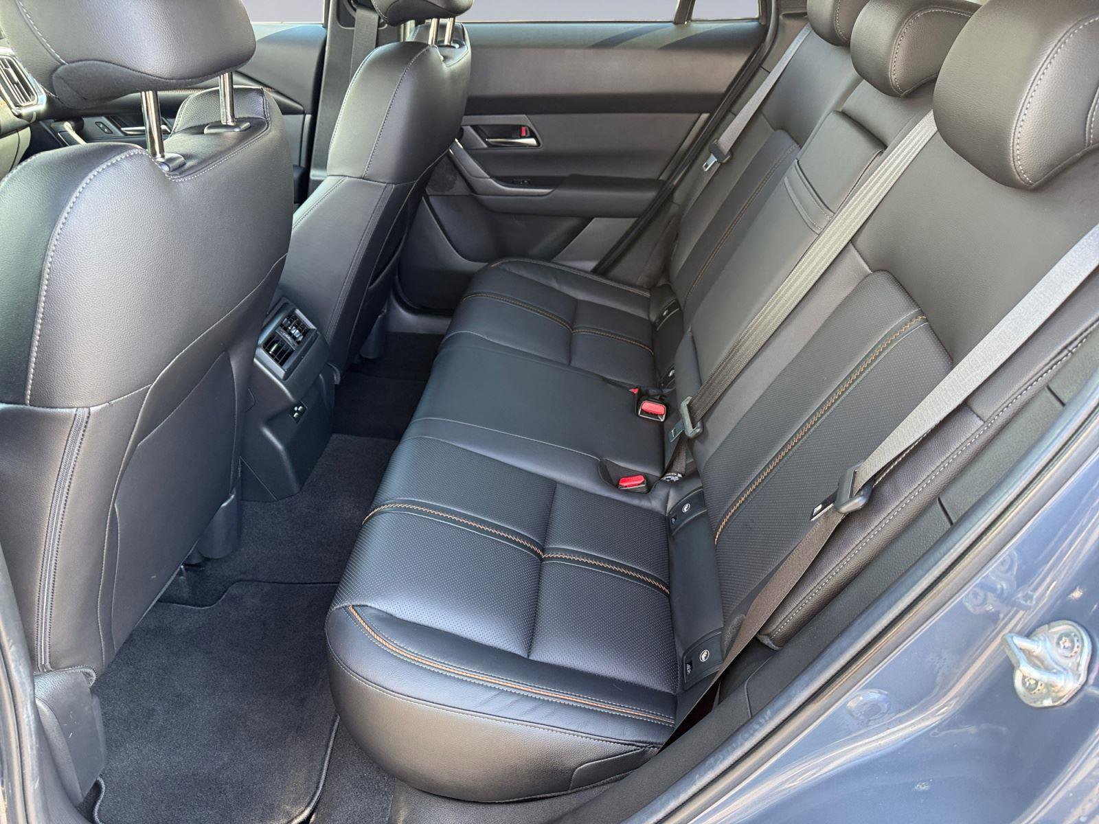 Certified 2024 MAZDA CX-50 AWD 2.5 S w/ Premium Plus Pkg image 11