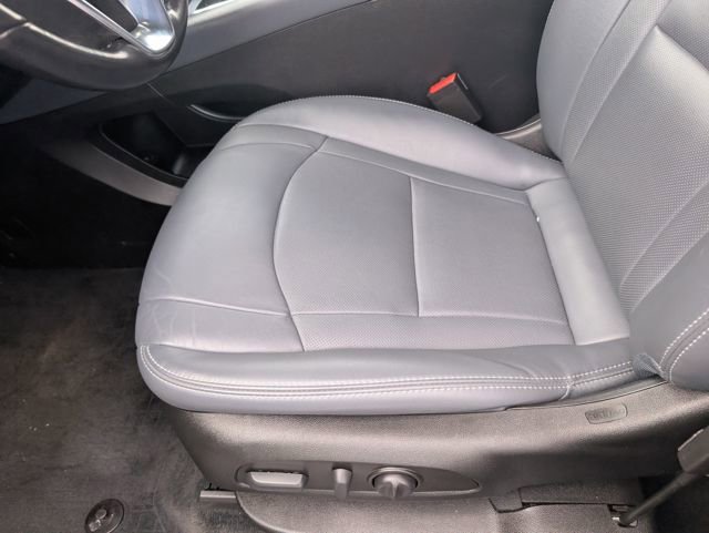 Used 2024 Buick Enclave Essence w/ Sport Touring Edition image 24