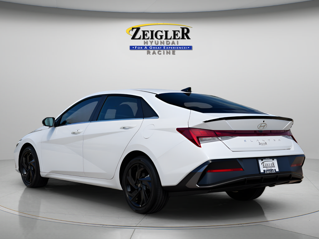 Certified 2026 Hyundai Elantra SEL Sport Premium FWD image 5