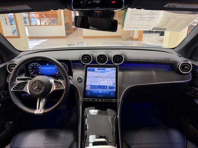 Certified 2024 Mercedes-Benz GLC 300 image 7