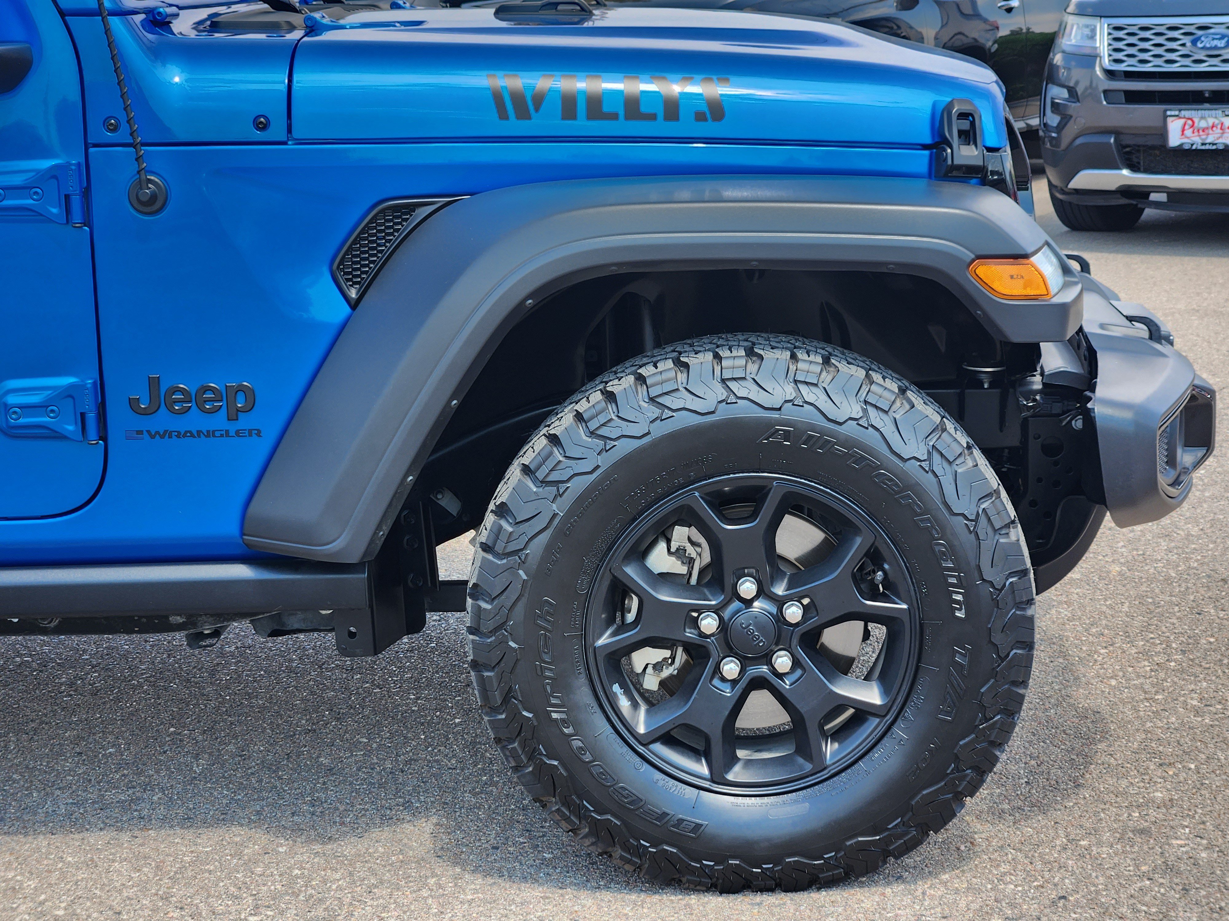 Used 2023 Jeep Wrangler Unlimited Sport AWD/4WD image 7