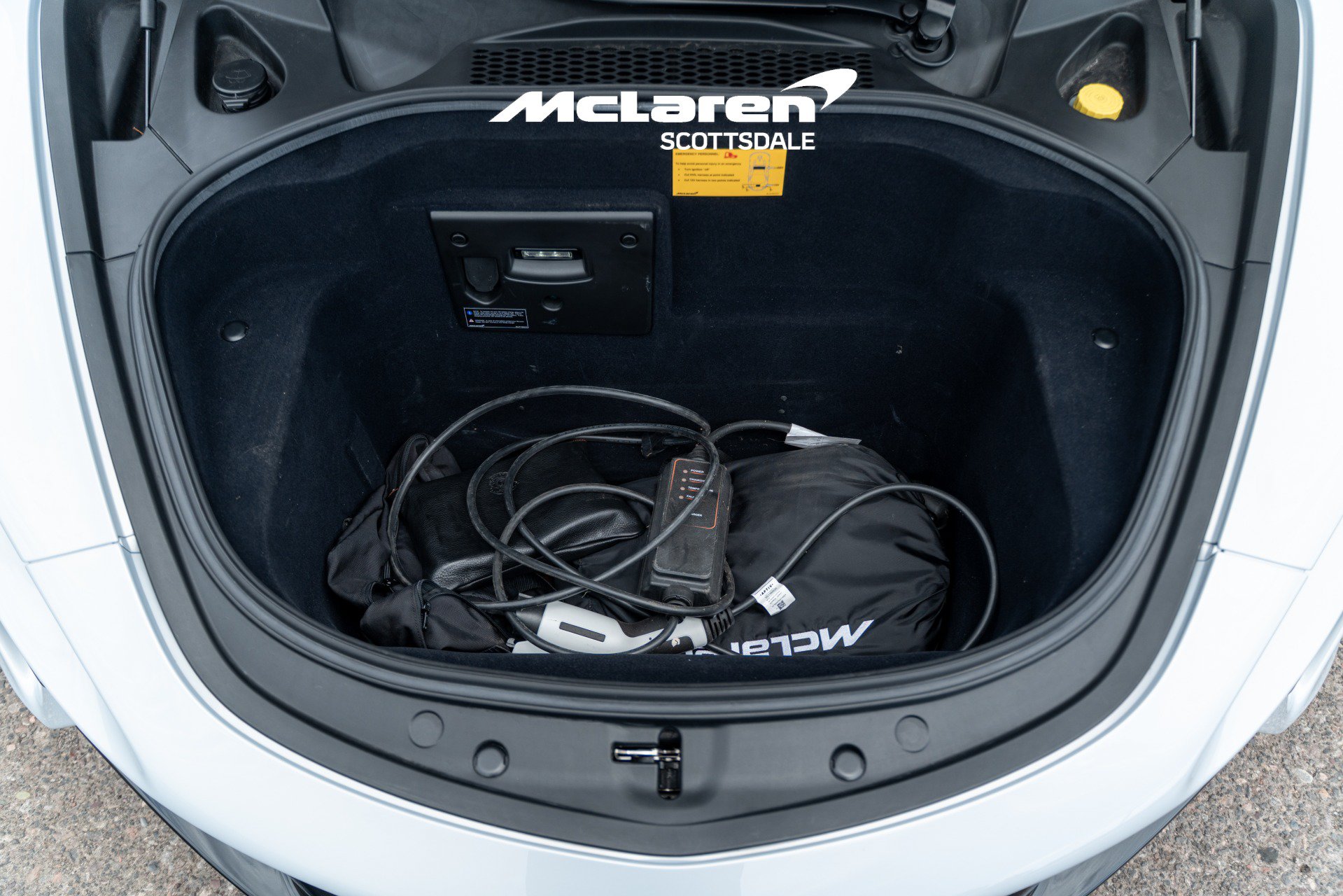 Used 2023 McLaren Artura RWD image 26